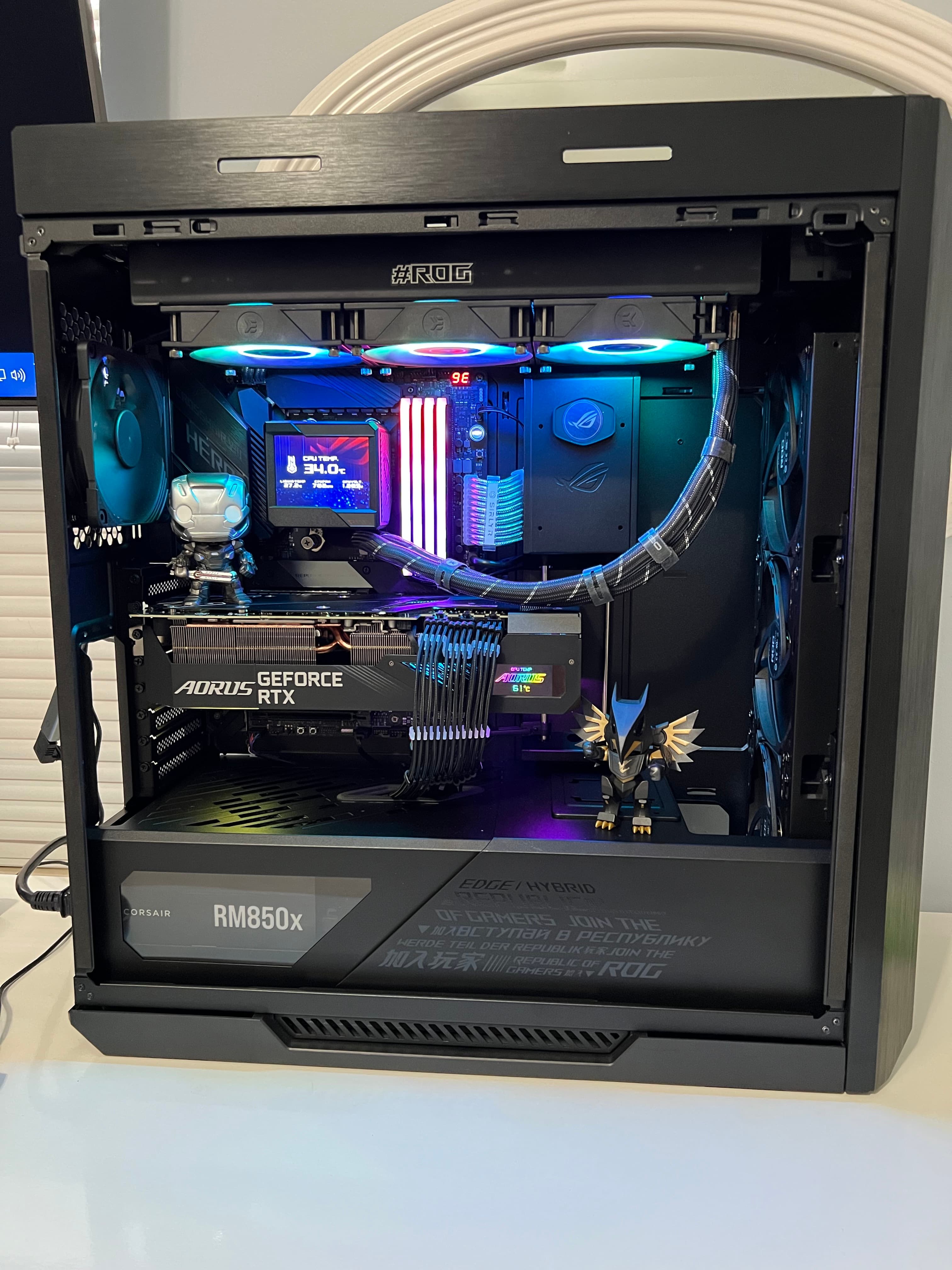 ENIGMA FROST